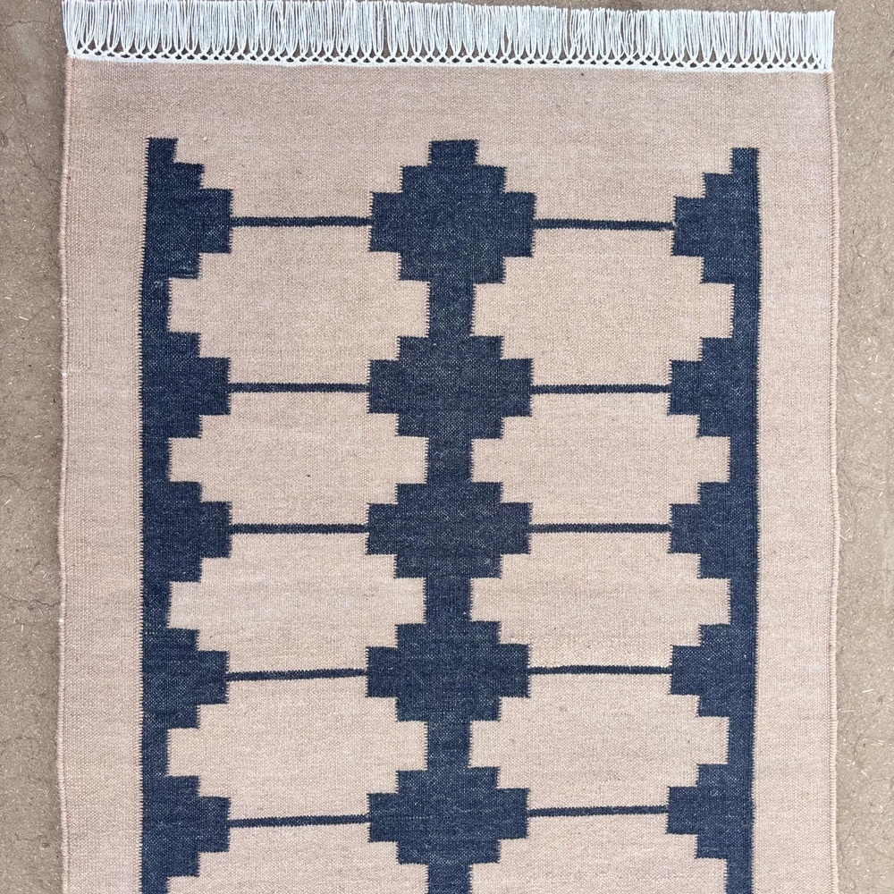 Handcrafted Multicolor Wool Vintage Dhurrie For Living